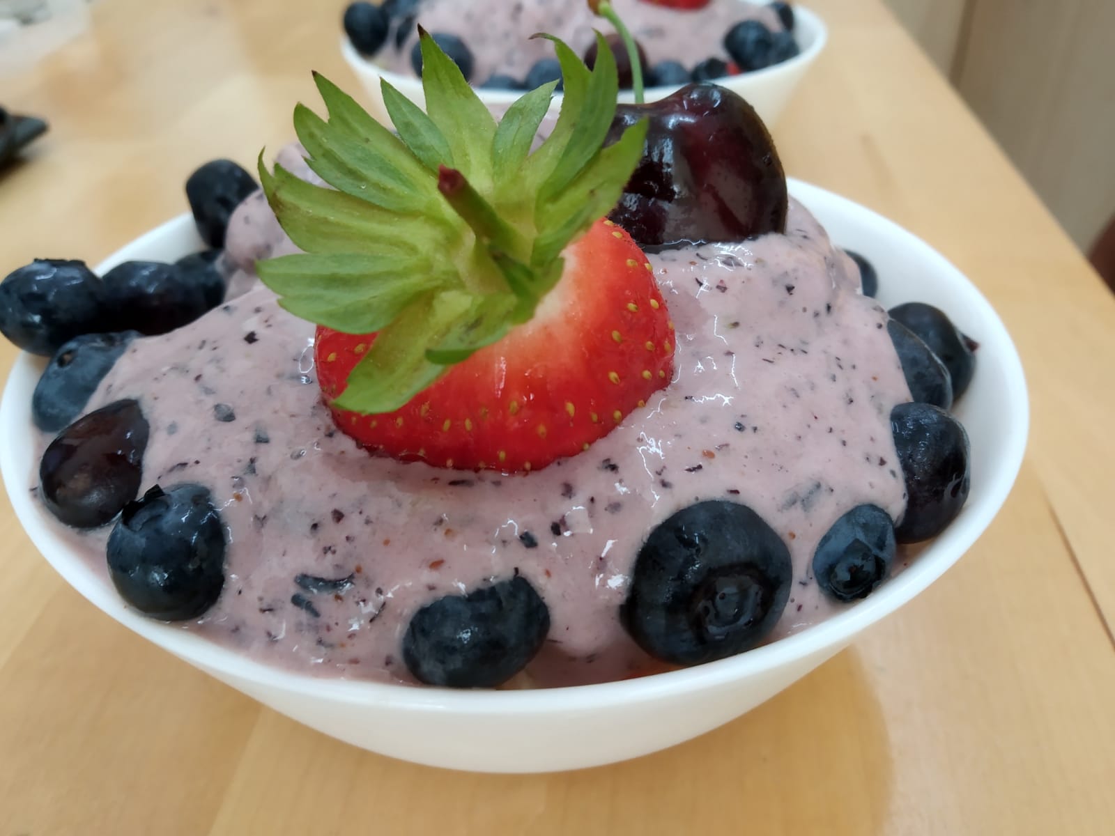 >Fruit Salad with Omega3-Rich Ice-Cream